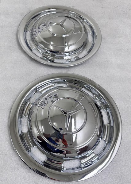 Mercedes wieldoppen